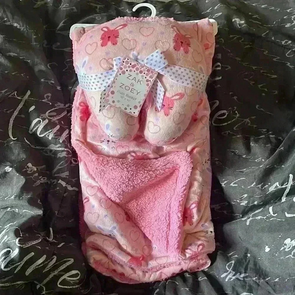 Sam & Zoey Plush Blanket - Picture 1 of 4